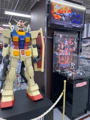 Large original Gundam display statue in a Gunpla section in Japan